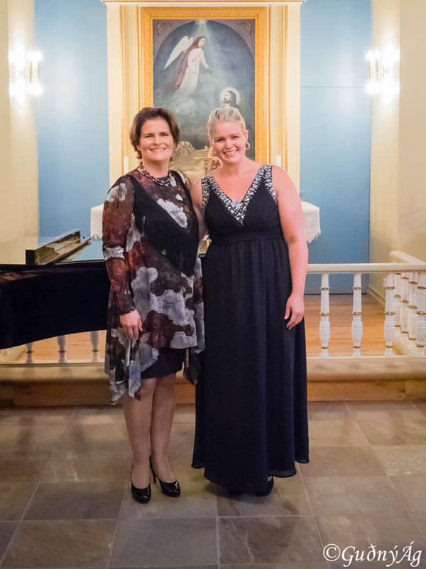 Hanna Þóra og Helga Bryndís Hanna Þóra og Helga Bryndís