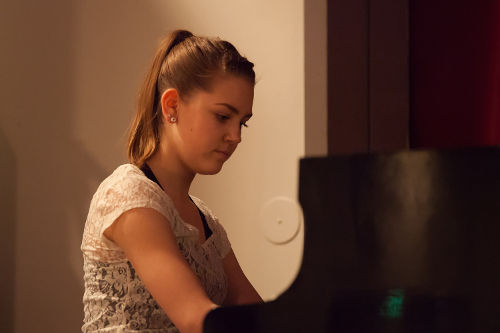 Sólrún Ingvarsdóttir Sólrún Ingvarsdóttir