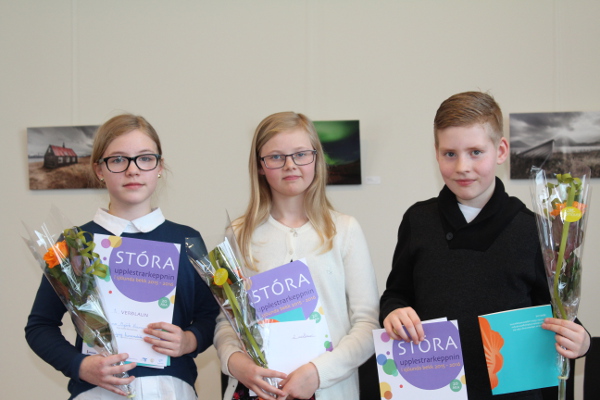 Sigurvegarar á lokahátíð Stóru upplestrarkeppninnar 2016 Sigurvegarar á lokahátíð Stóru upplestrarkeppninnar 2016