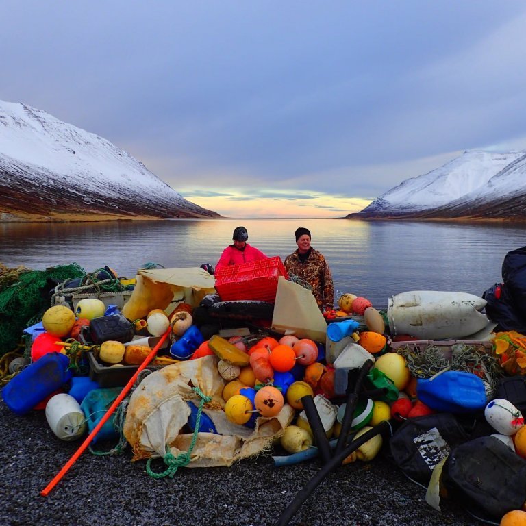 9-flutningi-lokid-raggi-og-gestur