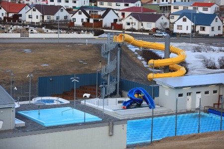 Frá sundlaug Ólafsfjarðar