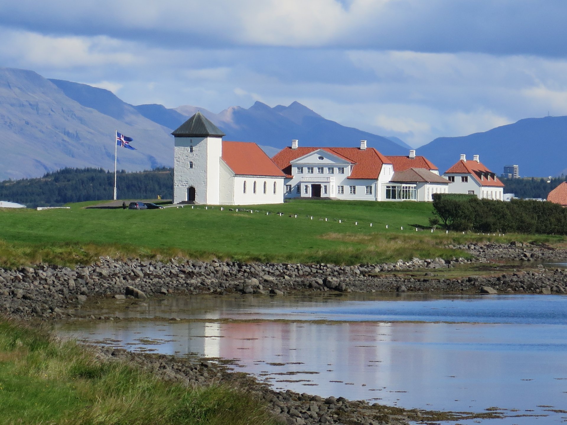 Horft til Bessastaða frá suðri
Mynd: Skrifstofa forseta Íslands