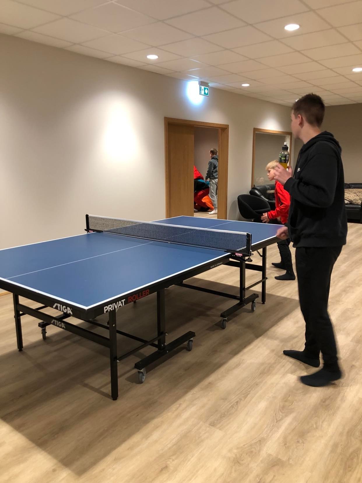 Mynd: Úr nýju húsnæði Neon
