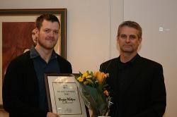 Bergþór Morthens bæjarlistamaður 2010 (til vinstri)