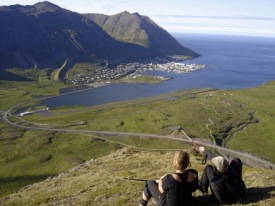 Mynd: Frá gönguferð á vegum ferðafélagsins. Fengin af heimasíðu félagsins.