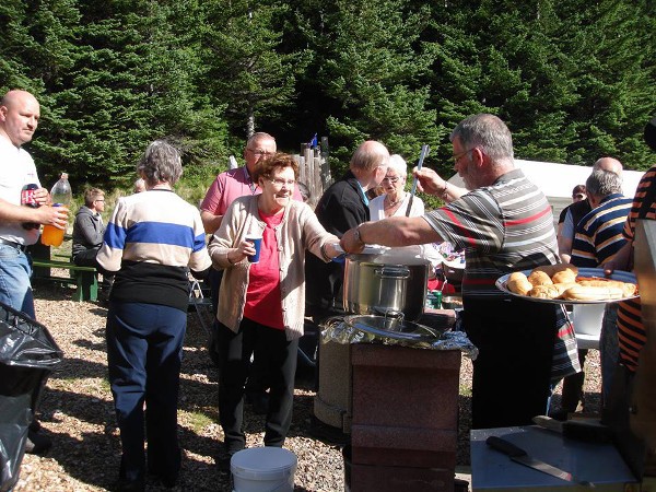 Frá velheppnaðri grillveislu